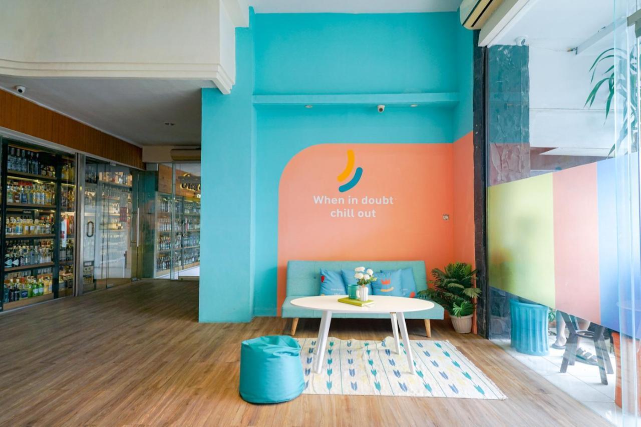 Reddoorz @ Sunset Point Seminyak Hotel Екстериор снимка