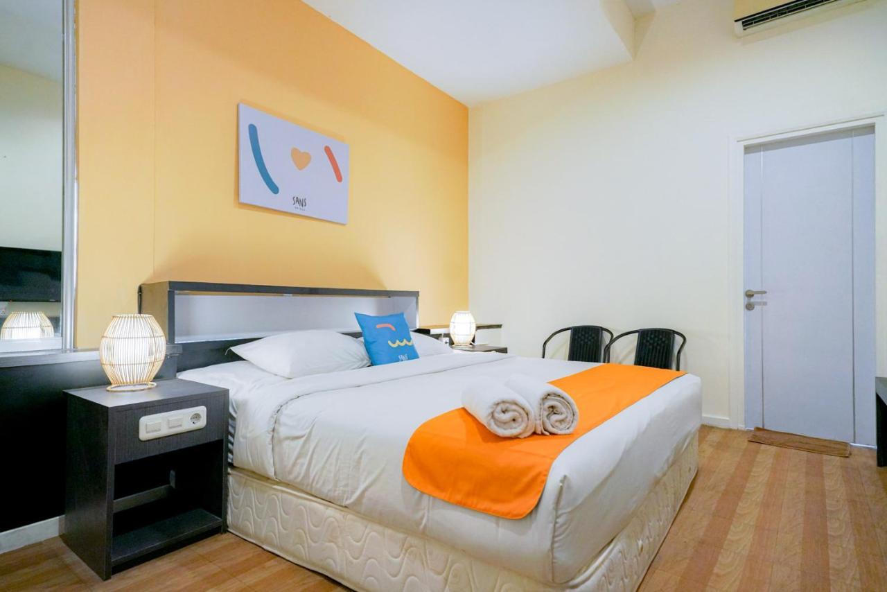 Reddoorz @ Sunset Point Seminyak Hotel Екстериор снимка